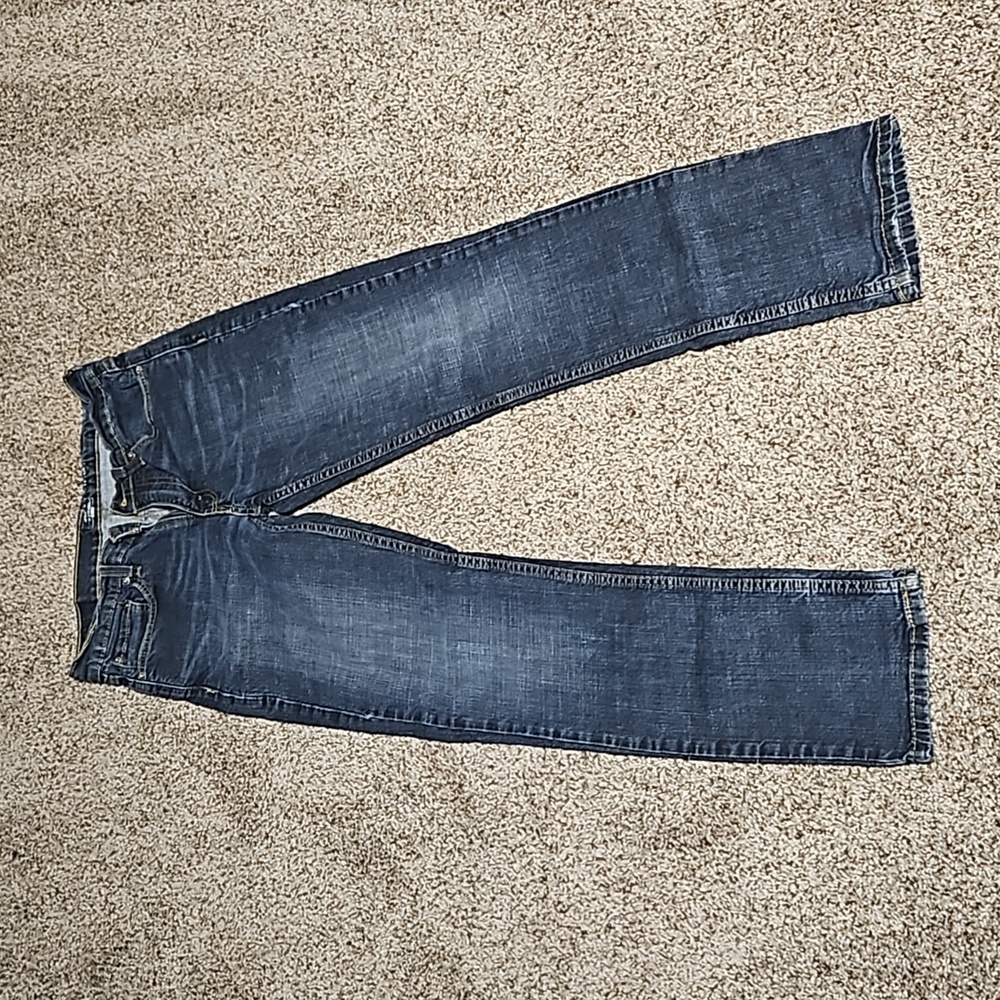 Signature Levi Strauss jeans